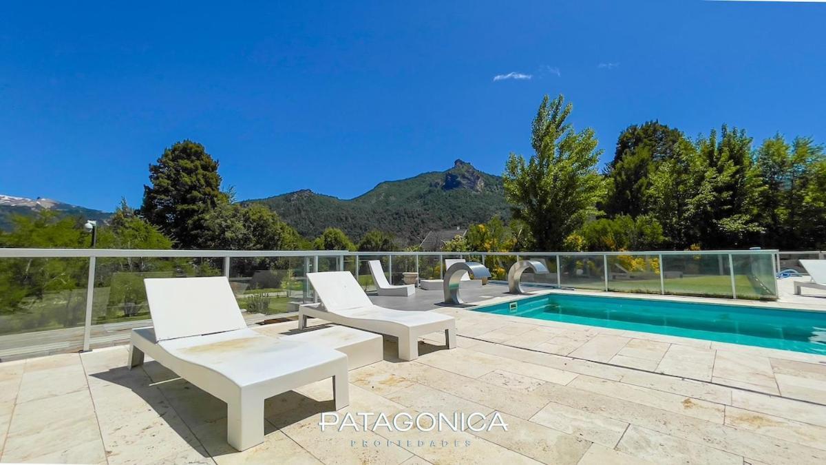 White House Villa San Carlos de Bariloche